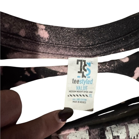 Rolling Stones Tongue Logo T-shirt Customized Acid Washed Pink And Black Sz XL - Picture 3 of 5